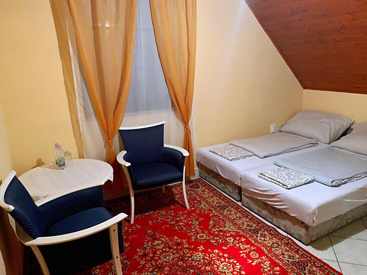 Koloska Apartmanhaz บาลาตอนฟือเรด ภายนอก รูปภาพ