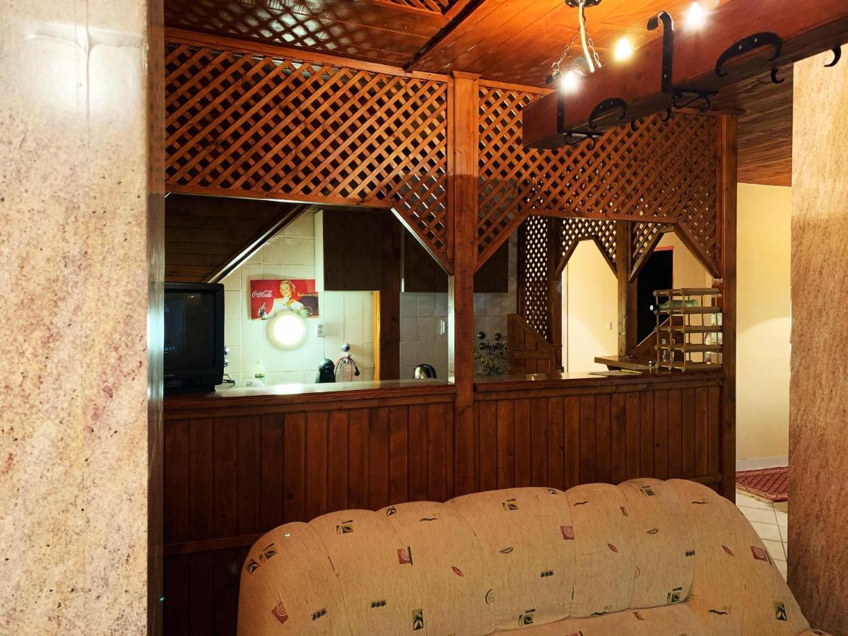 Koloska Apartmanhaz บาลาตอนฟือเรด ภายนอก รูปภาพ
