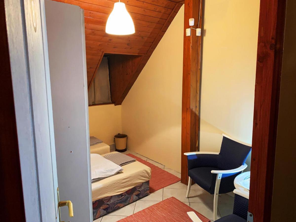 Koloska Apartmanhaz บาลาตอนฟือเรด ภายนอก รูปภาพ