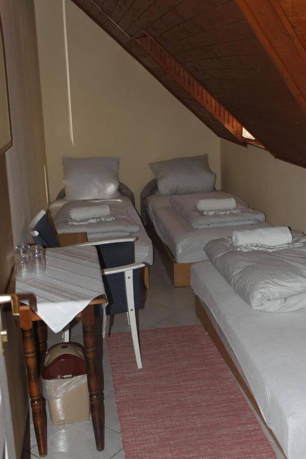 Koloska Apartmanhaz บาลาตอนฟือเรด ภายนอก รูปภาพ