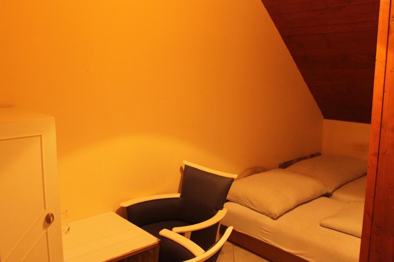 Koloska Apartmanhaz บาลาตอนฟือเรด ภายนอก รูปภาพ
